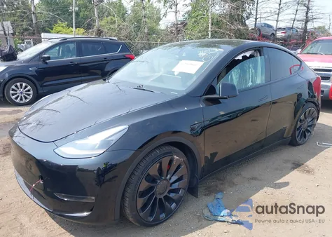2023 Tesla Model Y Performance Dual Motor All-Wheel Drive from USA, damaged, VIN 7SAYGDEF0PF925203